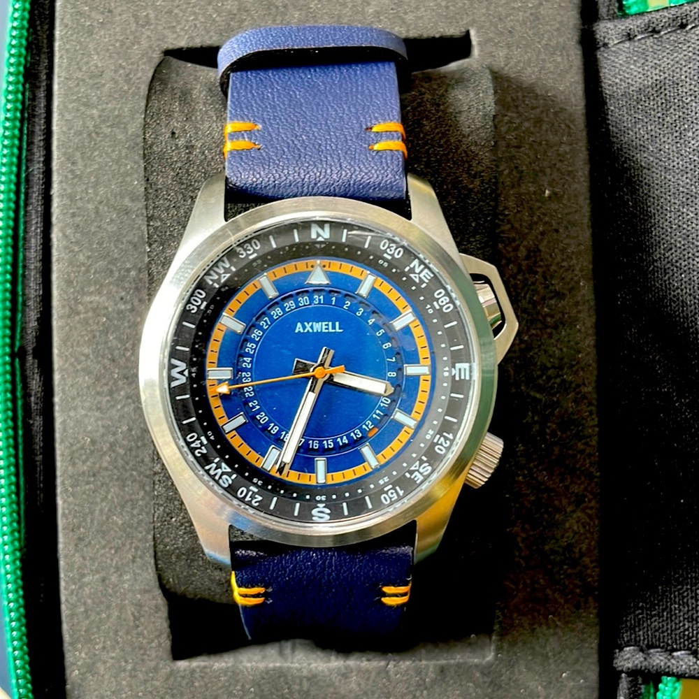 Axwell Vertigo Miyota Watch w/Date - Navy Genuine Leather